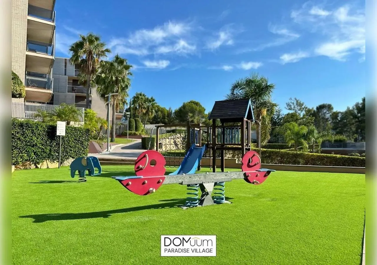 Domuum Holidays - Paradise Village Salou