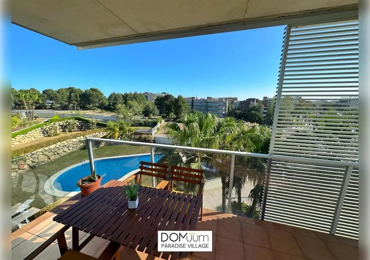 Domuum Holidays - Paradise Village Salou 0*,